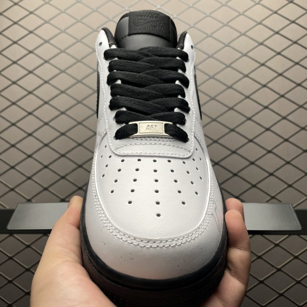 详解耐克Nike Air Force 1 空军一号 轻便 板鞋插图3 详解耐克Nike Air Force 1 空军一号 轻便 板鞋插图3