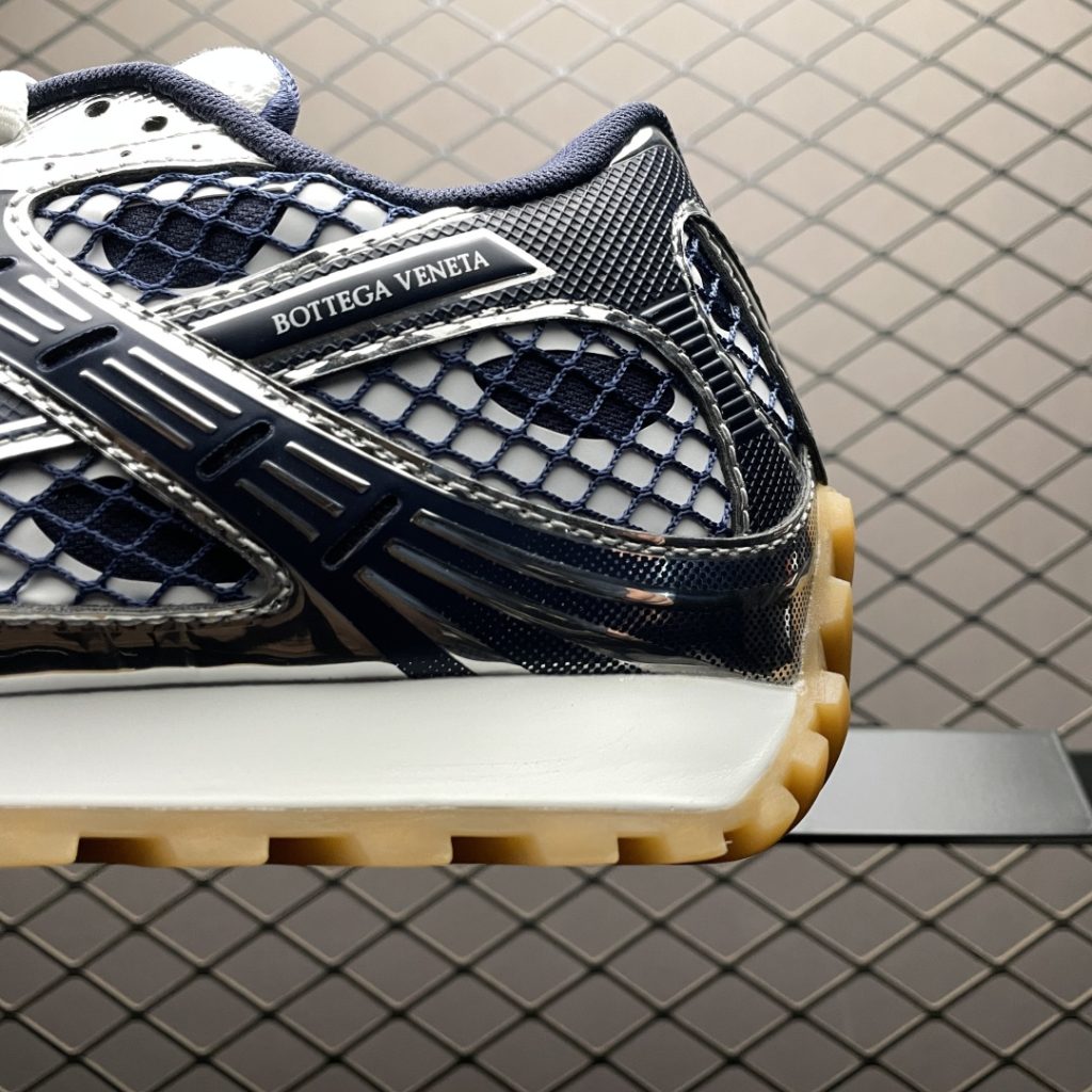BOTTEGA VENETA BV葆蝶家 王一博同款低帮休闲鞋插图4