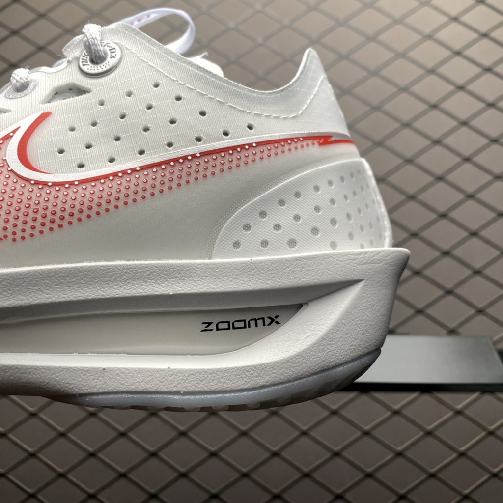 Nike Air Zoom G.T. Cut 3抓地篮球鞋蛇年限定/白色/米色插图2