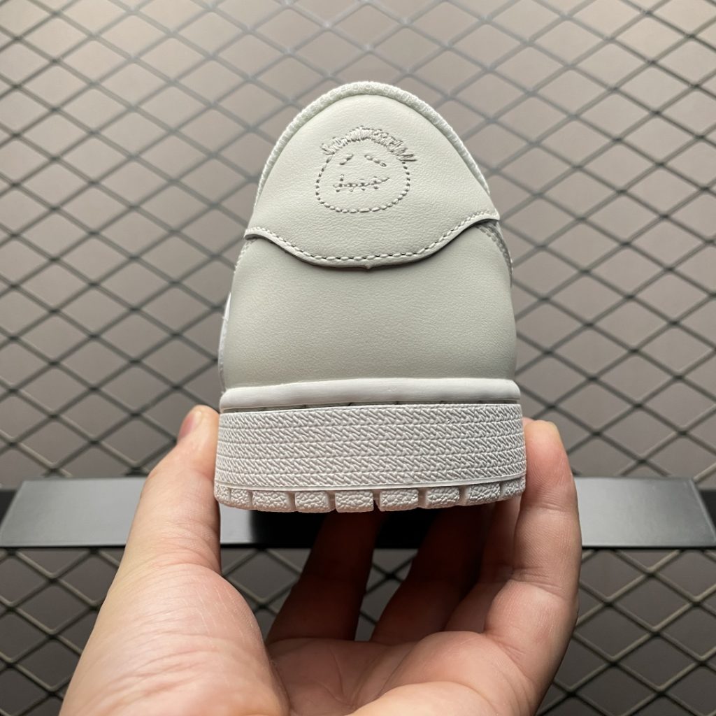 纯原 Travis Scott x Air Jordan 1 白色派对 亲友限定 AJ1乔1 TS联名倒钩插图1
