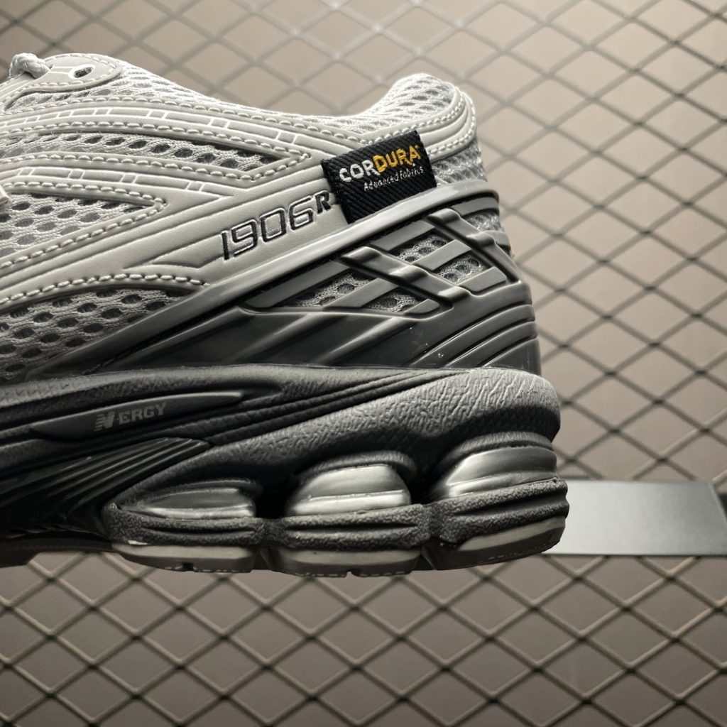 New Balance 新百伦 U1906ROA 复古休闲跑步鞋插图
