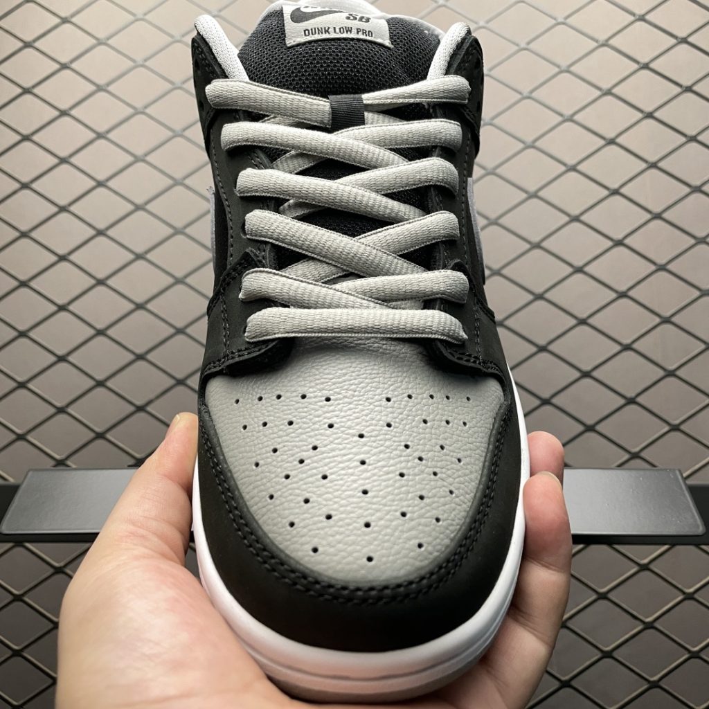市价3000+！鞋圈经济挺下来的一双DUNK SB影子灰插图2