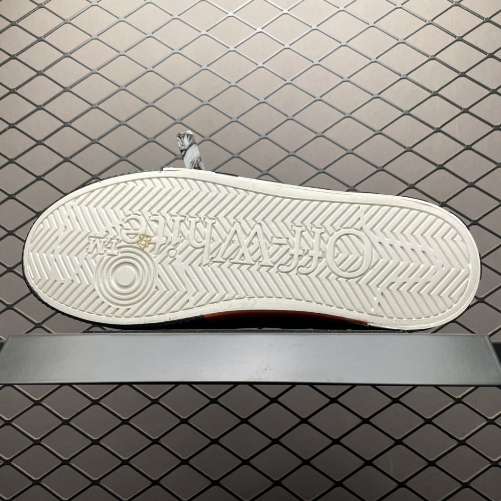 Off-White c/o Virgil Abloh Vulc Low Top 箭头低帮硫化帆布板鞋插图3