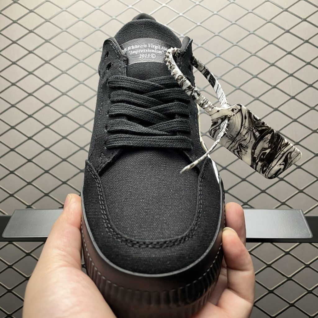 Off-White c/o Virgil Abloh Vulc Low Top 箭头低帮硫化帆布板鞋插图 Off-White c/o Virgil Abloh Vulc Low Top 箭头低帮硫化帆布板鞋插图