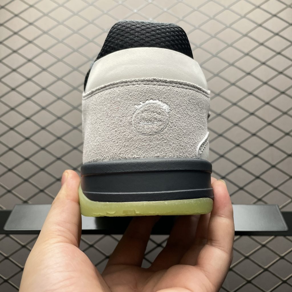 纯原版本 Travis Scott x Air Jordan Jumpman Jack TR TS联名款 倒钩 复古文化篮球鞋插图1