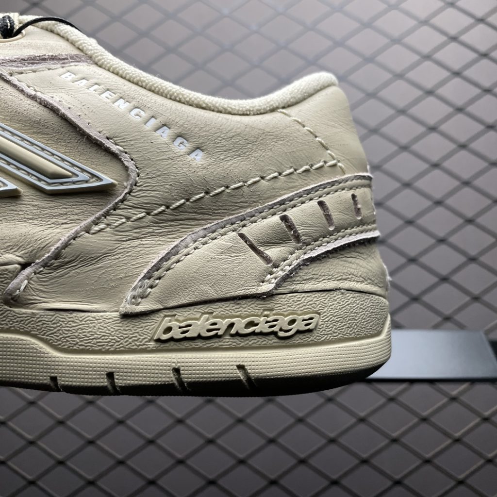 Balenciaga 巴黎世家 Hamptons 牛皮革 复古圆头系带低帮休闲鞋插图1
