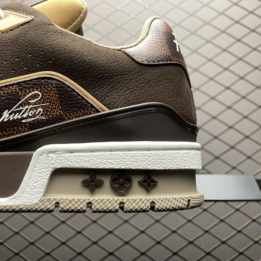 Nigo x Louis Vuitton 路易威登 LV Trainer 联名款 低帮休闲板鞋插图1