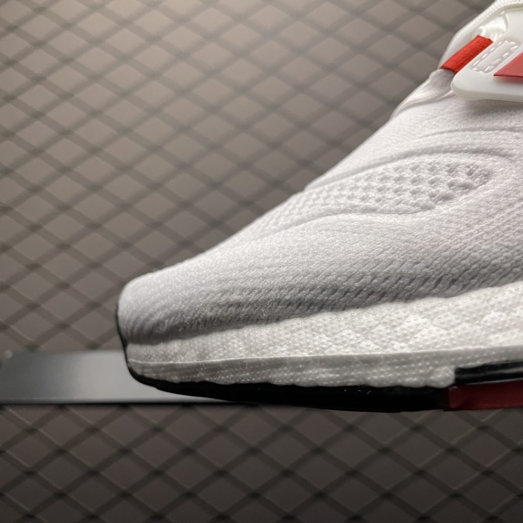 完全被ultraboost俘获，Adidas UB23最强跑鞋插图5