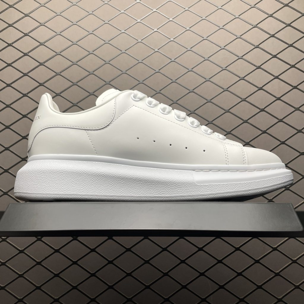 莞产纯原 Alexander McQueen 亚历山大麦昆插图