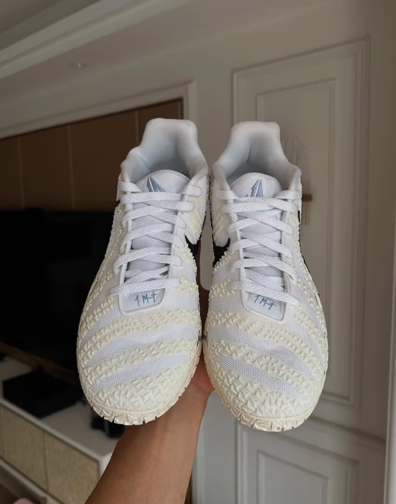 Nike 正式发布 Ja Morant 第三代战靴 Ja 3 “White/Coconut Milk” 配色,简约与锋芒并存插图1 Nike 正式发布 Ja Morant 第三代战靴 Ja 3 “White/Coconut Milk” 配色,简约与锋芒并存插图1