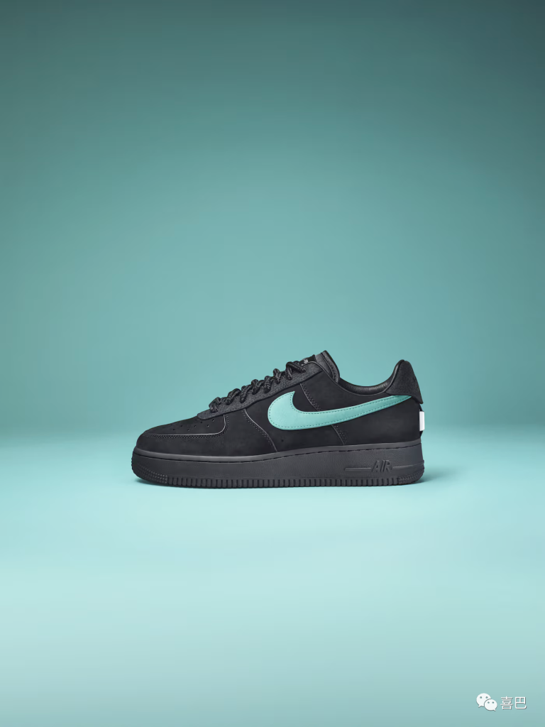 顶级奢华Tiffany & Co. x Nike Air Force 1 官方图片和发布资讯正式公布插图