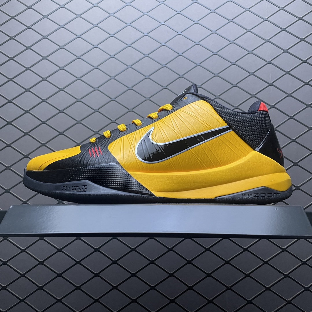 Nike GT Cut 3 Turbo“李小龙”将于 2025 年秋季发售缩略图
