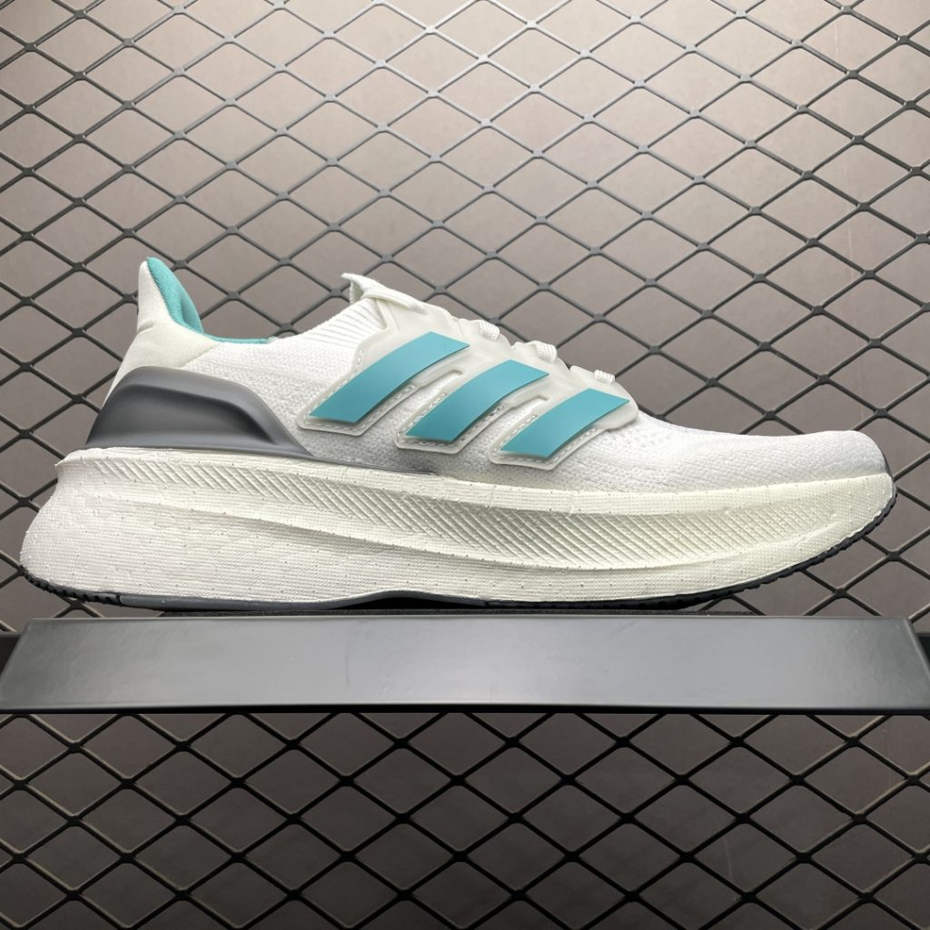 AD 阿迪 Ultra Boost 5 超弹力爆米花中底休闲跑步鞋插图 AD 阿迪 Ultra Boost 5 超弹力爆米花中底休闲跑步鞋插图
