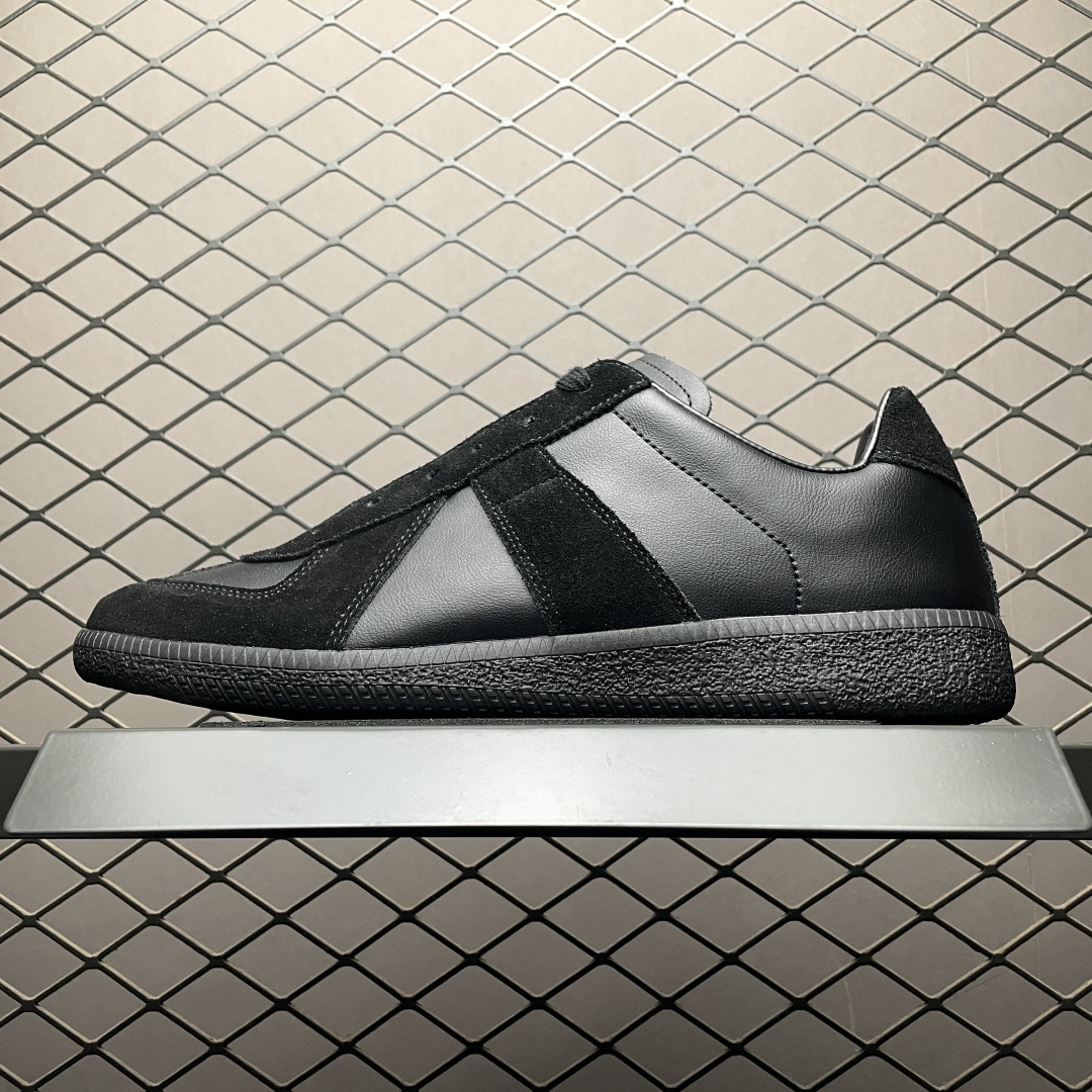 纯原 Maison Margiela Calfskin Replica 马吉拉 德训 运动休闲板鞋缩略图 纯原 Maison Margiela Calfskin Replica 马吉拉 德训 运动休闲板鞋缩略图