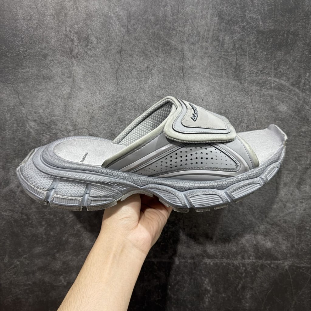 【纯原X版】Balenciaga巴黎世家 3XL 圆头套脚一字拖鞋插图1