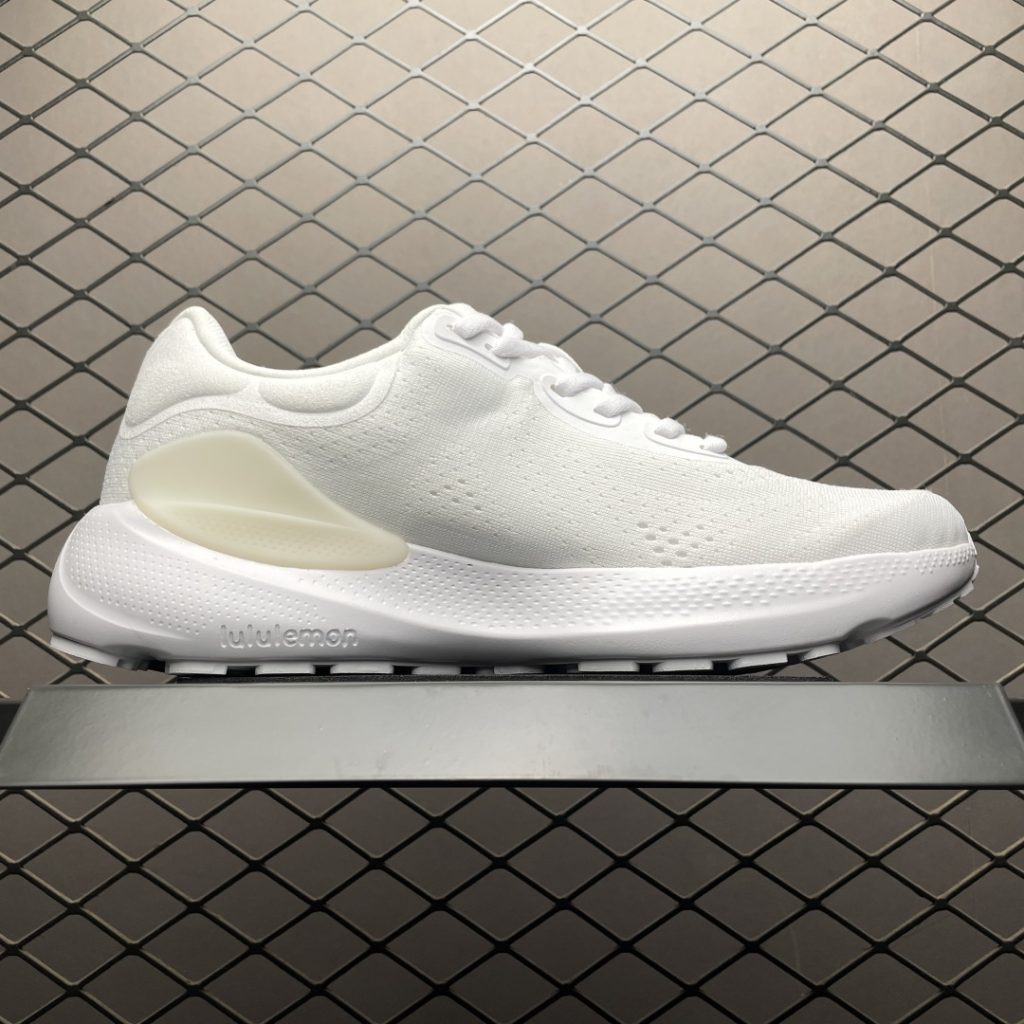 Lululemon Blissfeel Run 露露乐蒙 低帮运动休闲鞋插图1