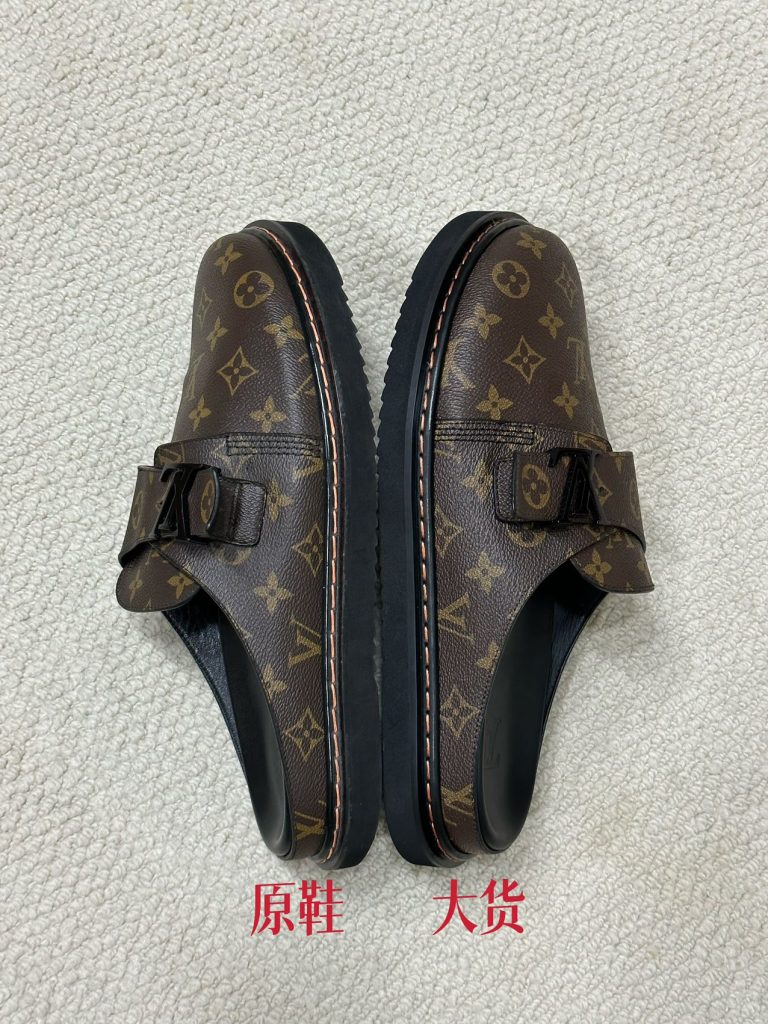 Louis Vuitton Easy LV皮革拼接博肯半包头拖鞋凉鞋全网首发插图1