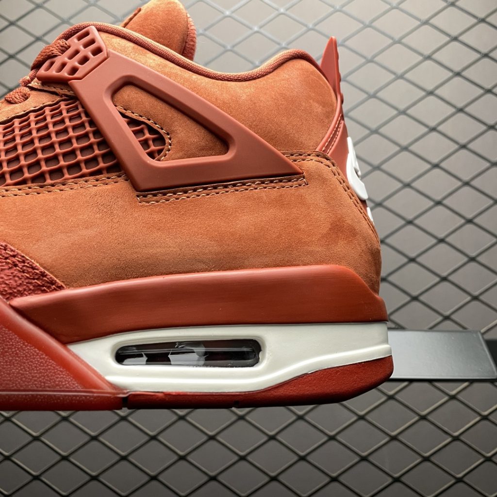 Air Jordan 4 “Toro Bravo” 将于 2026 年夏季回归插图2