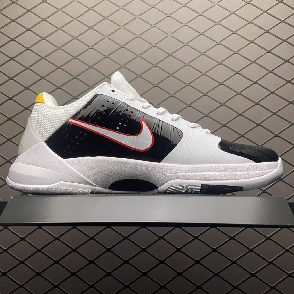 NK KOBE 5 Protro “Bruce Lee Alt ” 科比五代 黑白 李小龙 男子实战篮球鞋插图