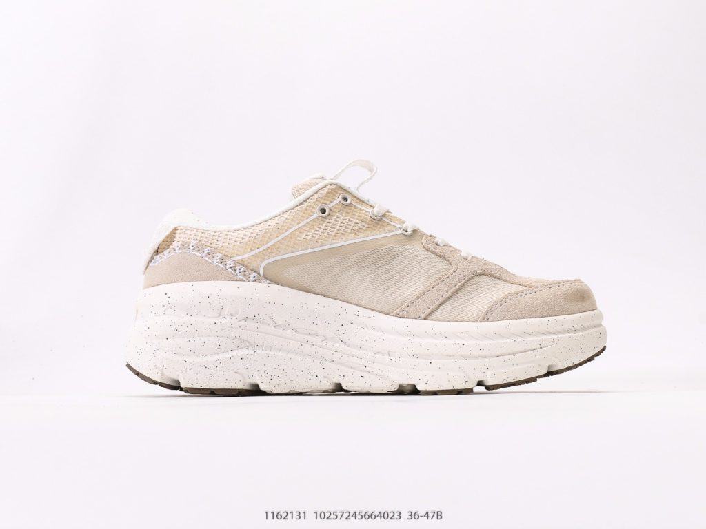 HOKA ONE ONE 网面透气 防滑轻便厚底跑步鞋天际线X老爹鞋插图1 HOKA ONE ONE 网面透气 防滑轻便厚底跑步鞋天际线X老爹鞋插图1