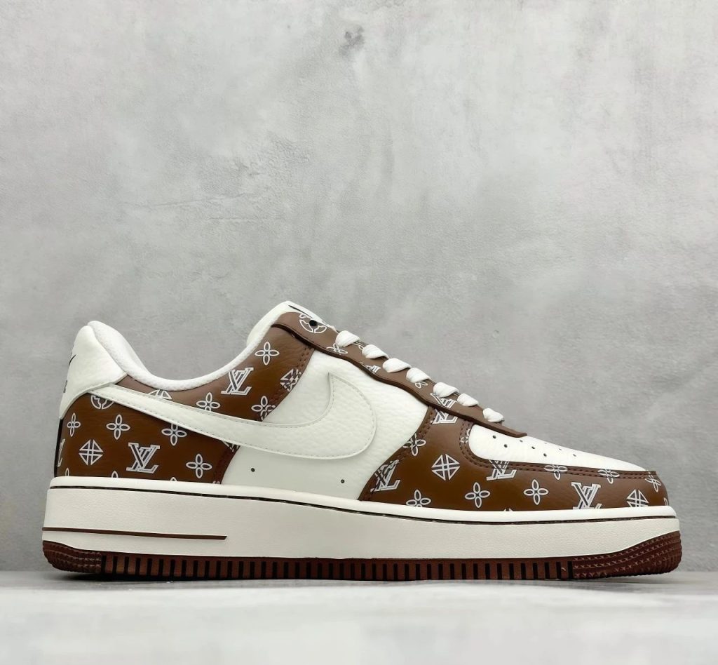 融合遗产的奢华之作：Nike Air Force 1’07 Low LV联名奶白棕插图1