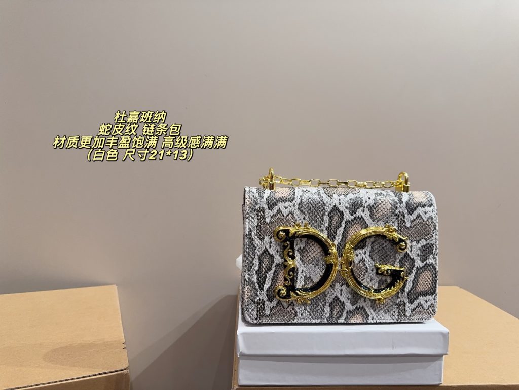 杜嘉班纳D&G 蛇皮纹链条包纯欲系包包插图1