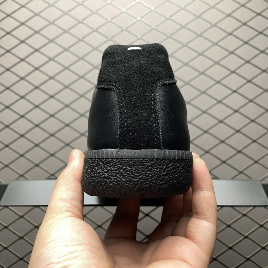 纯原 Maison Margiela Calfskin Replica 马吉拉 德训 运动休闲板鞋插图1