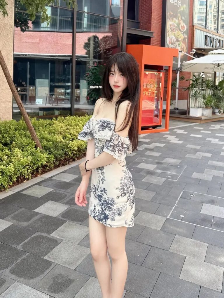 连衣裙+皮筋的甜辣风连衣裙穿搭纯欲系列必看插图