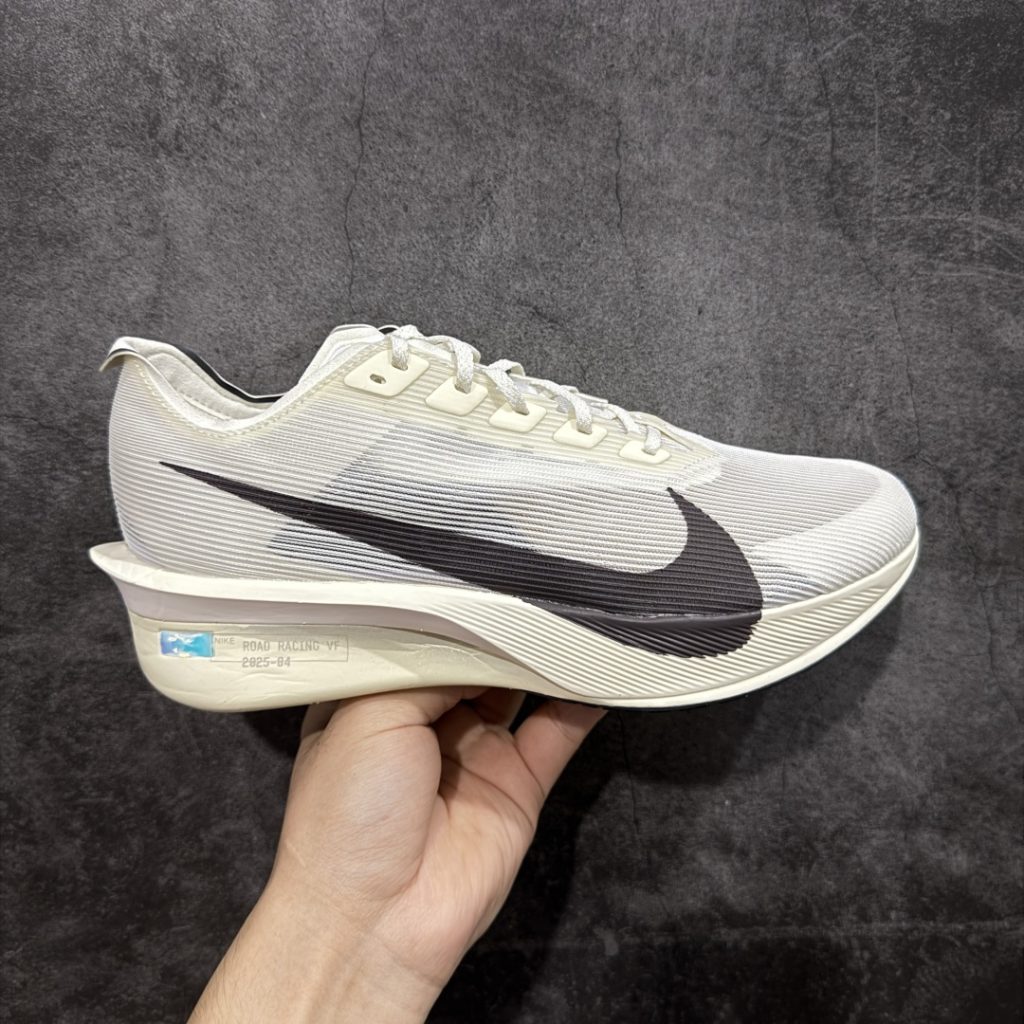 【XE纯原版】Nike ZoomX Vaporfly NEXT%4 减震马拉松跑步鞋插图1