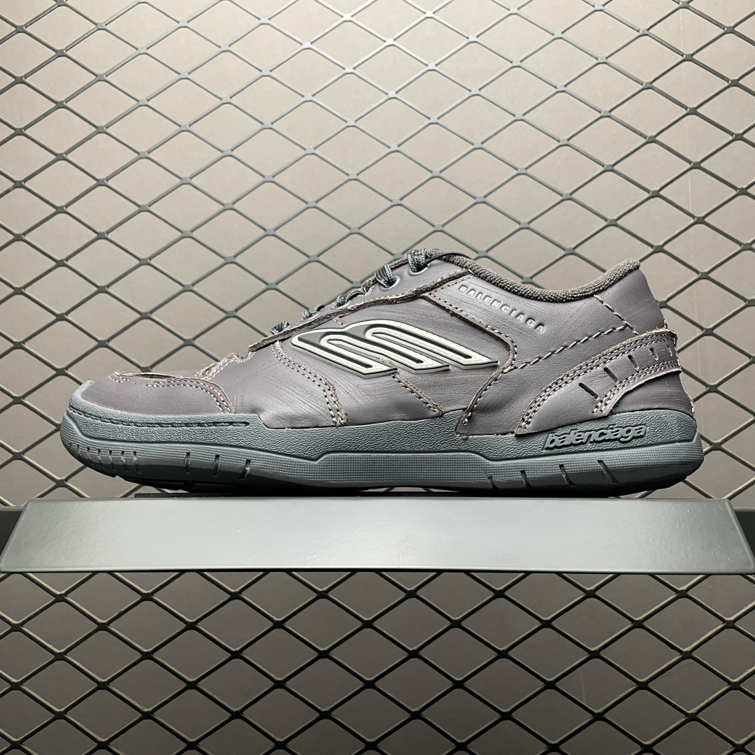 Balenciaga巴黎世家手工做旧款 牛皮革 复古圆头系带低帮休闲鞋缩略图 Balenciaga巴黎世家手工做旧款 牛皮革 复古圆头系带低帮休闲鞋缩略图