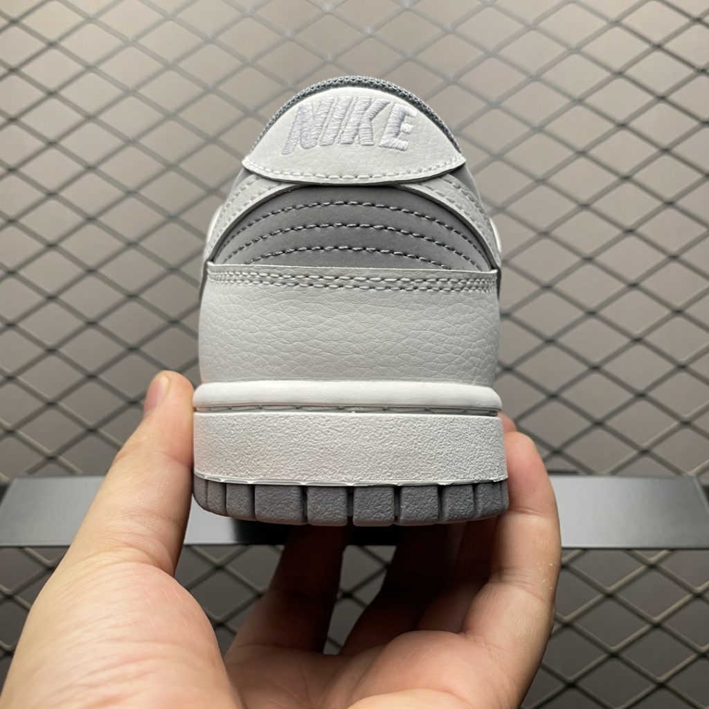 最新款顶级纯原NK Dunk Low 客制款 低帮休闲板鞋插图1 最新款顶级纯原NK Dunk Low 客制款 低帮休闲板鞋插图1