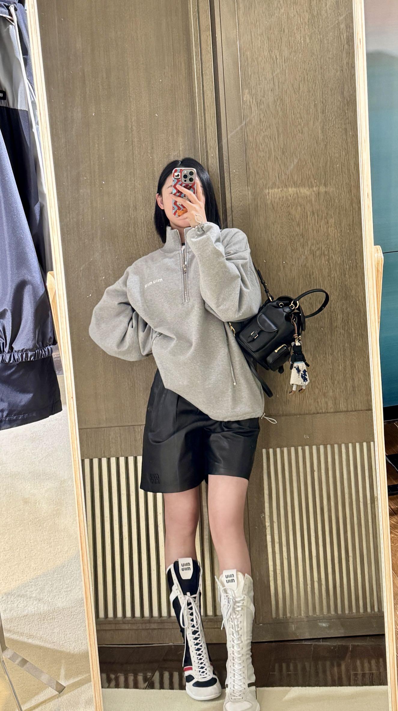 MIU MIU缪缪MM 字母抓绒半拉链羊绒高领卫衣缩略图