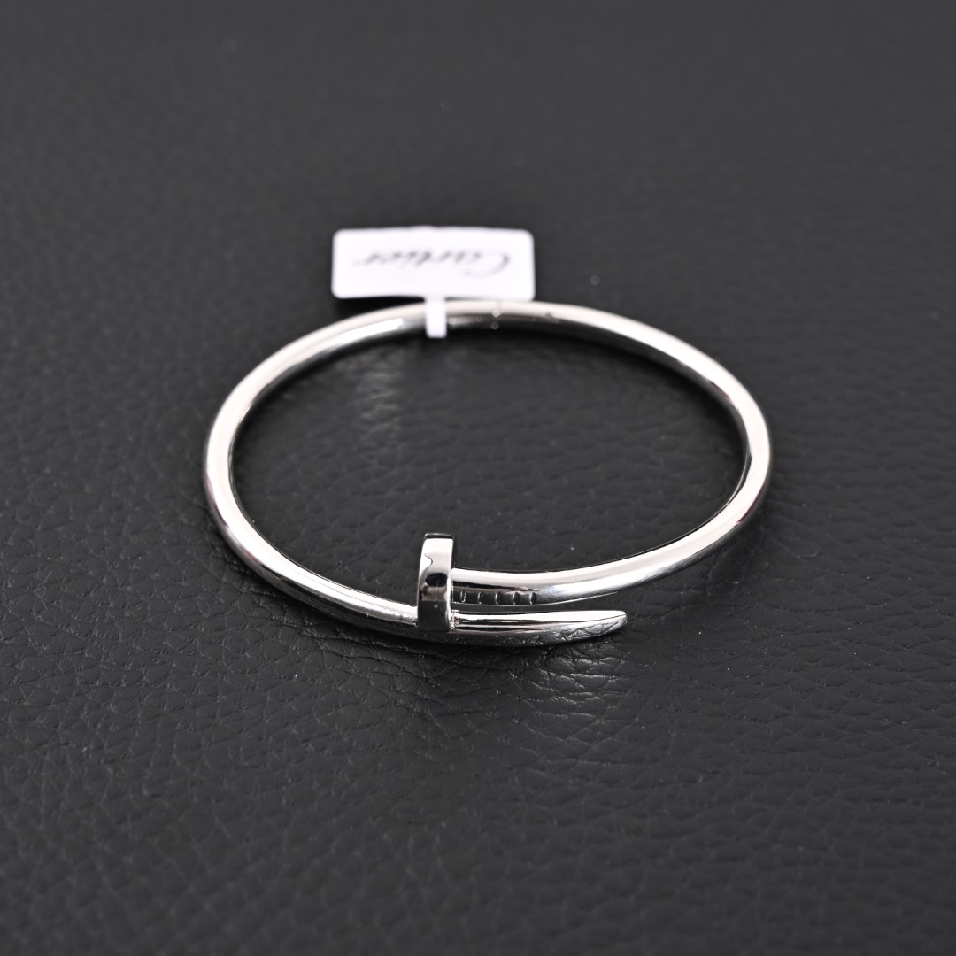 Cartier/卡地亚 Juste un Clou 无钻钉子手镯 无钻钉子手镯缩略图