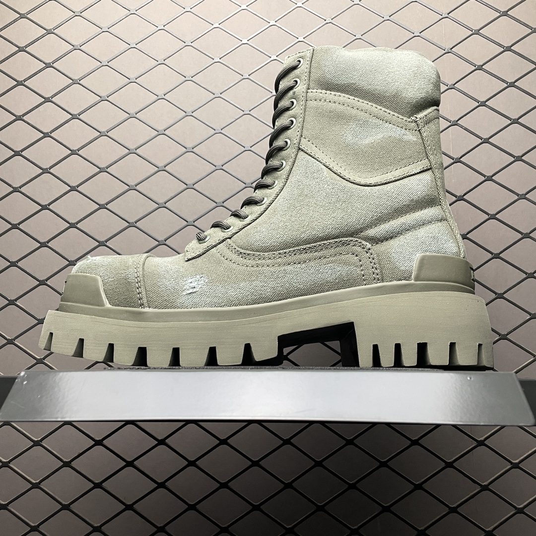 最新莆田顶级纯原Balenciaga 巴黎世家 Strike 走秀款厚底高帮靴缩略图 最新莆田顶级纯原Balenciaga 巴黎世家 Strike 走秀款厚底高帮靴缩略图