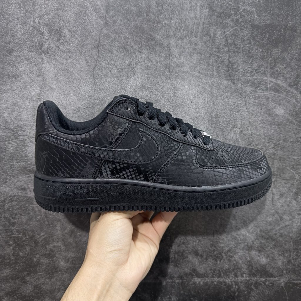 【ZOK版本】Nike黑曼巴时尚舒适防滑耐磨低帮板鞋 男鞋插图 【ZOK版本】Nike黑曼巴时尚舒适防滑耐磨低帮板鞋 男鞋插图