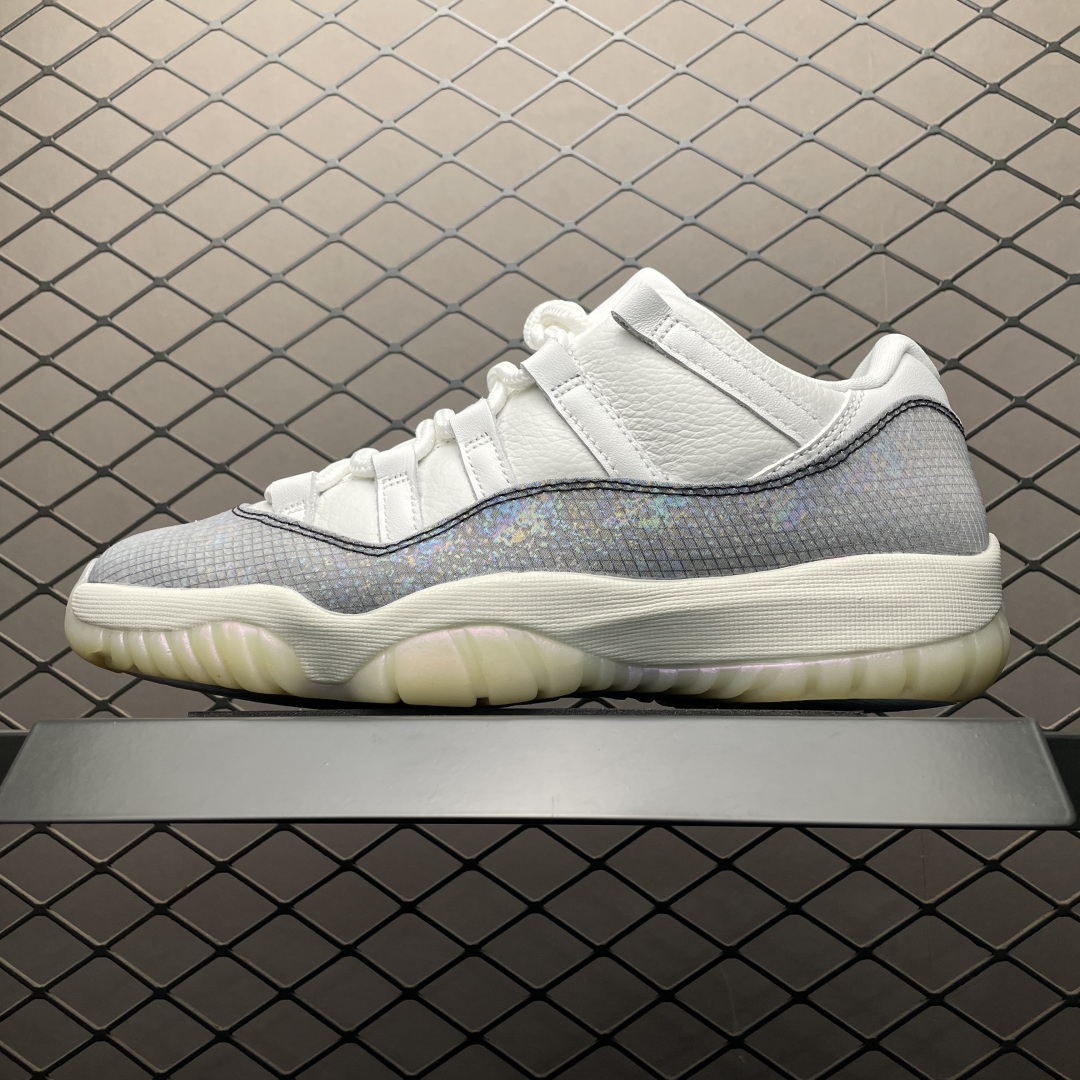 Air Jordan 11 AJ11乔11 文化篮球鞋 ” NYC ” 蛇年限定男子文化篮球鞋缩略图 Air Jordan 11 AJ11乔11 文化篮球鞋 ” NYC ” 蛇年限定男子文化篮球鞋缩略图