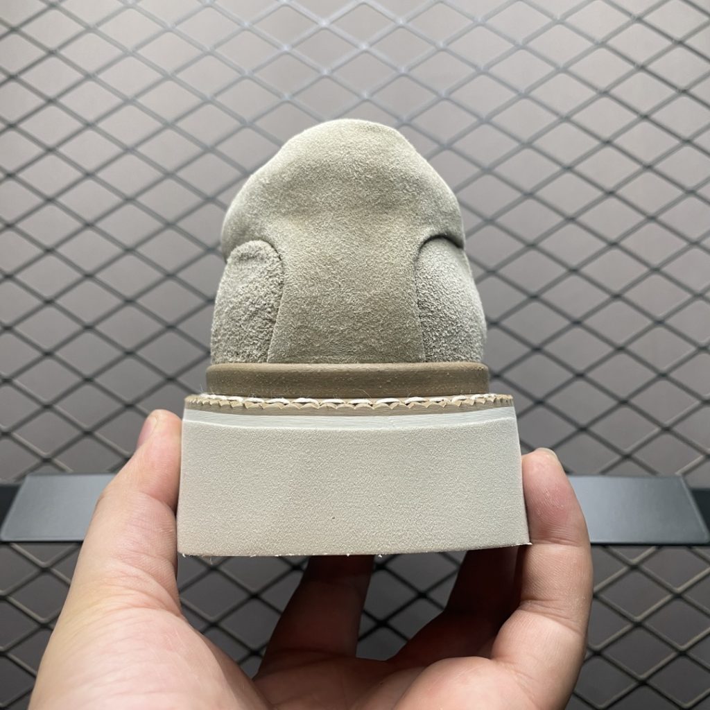 如何辨别莆田纯原UGG Elea的真伪？买UGG纯原鞋必看插图1
