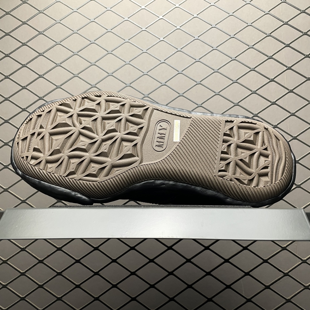 溶解鞋的尺码问题具体是怎样的?有没有更详细的尺码对照表?缩略图 溶解鞋的尺码问题具体是怎样的?有没有更详细的尺码对照表?缩略图