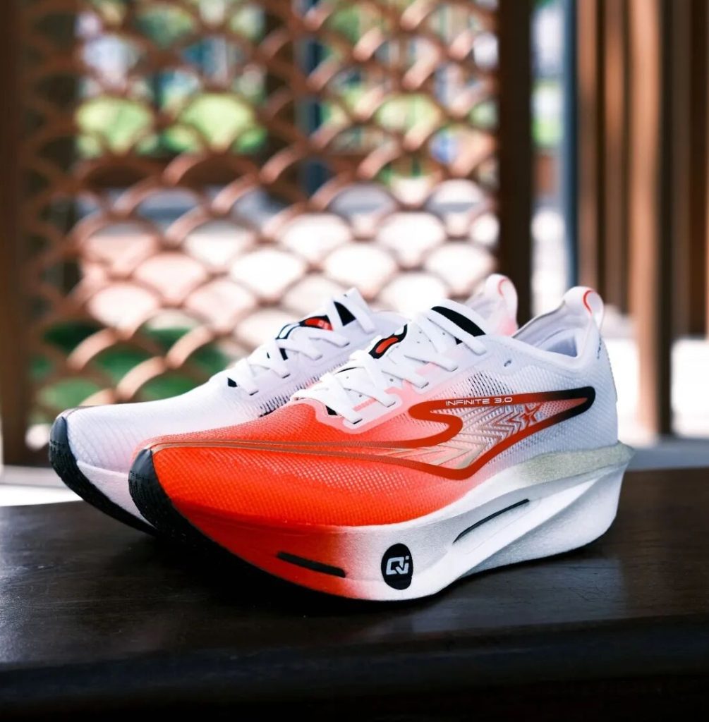 Nike Air Max 95低帮版本有哪些特别适合女性收藏的款式？插图