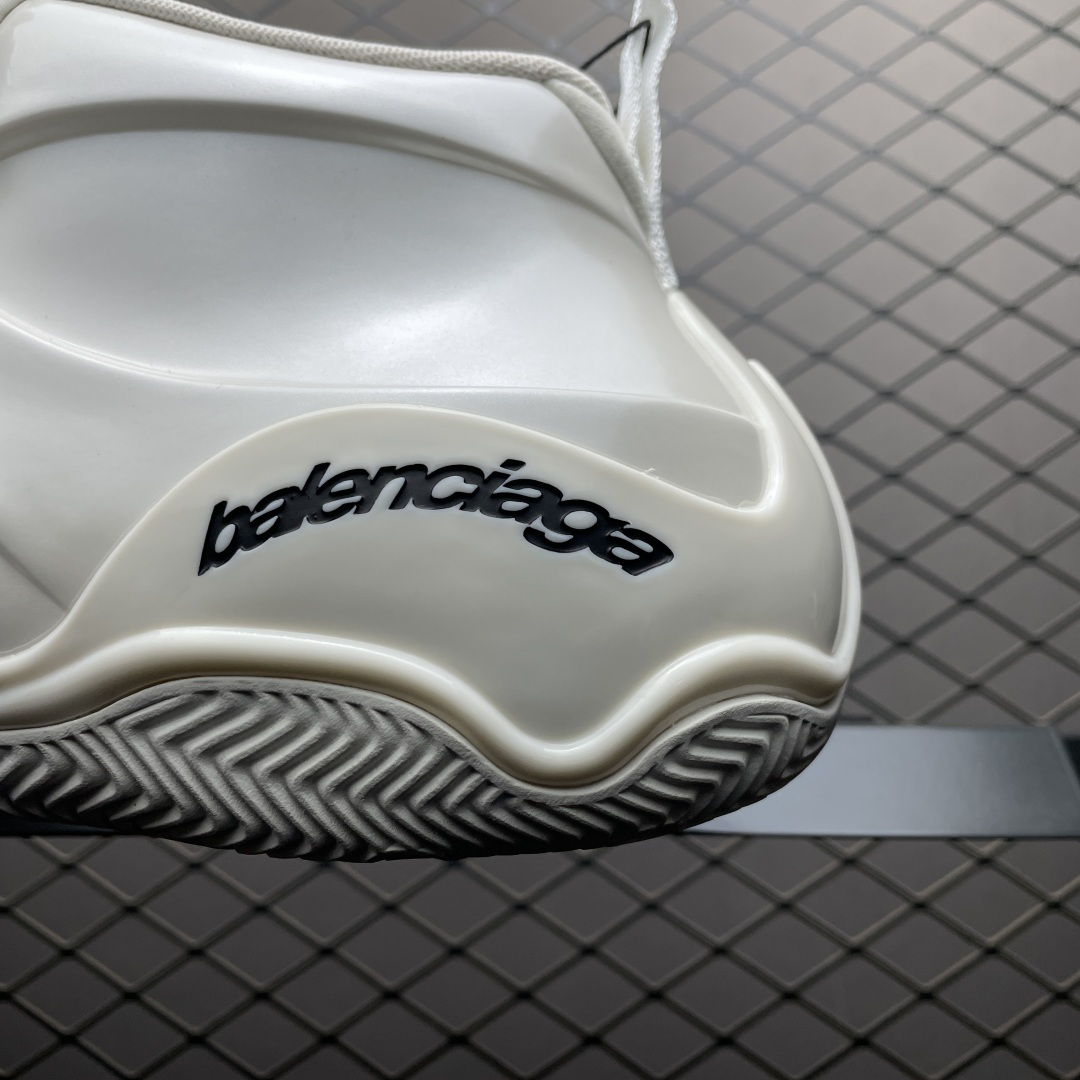 OG纯原莆田复古老爹鞋的鞋底纹路跟正品有哪些规律？缩略图