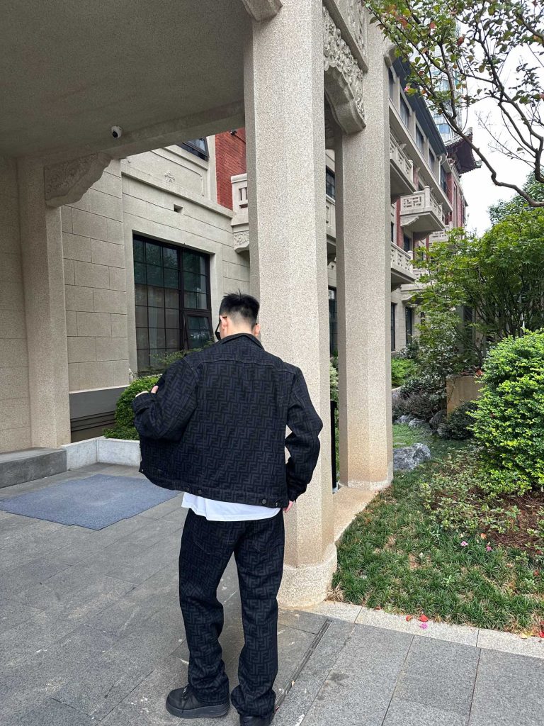 FENDI芬迪FD 满印FF套装牛仔长裤插图