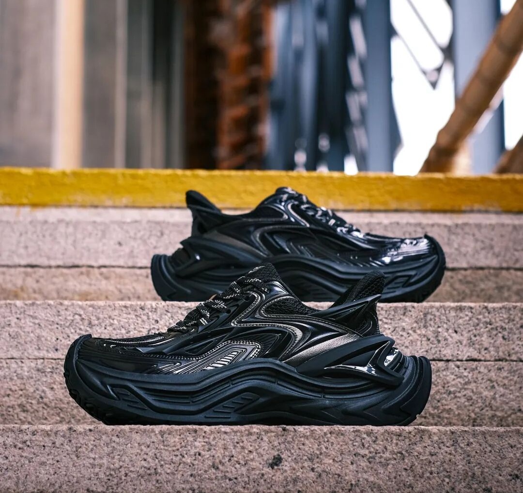 老爹鞋的“笨重感”是智商税？这双OGR腾蛇让我闭嘴了！缩略图