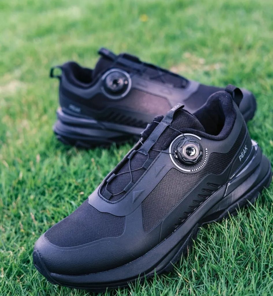 突破户外鞋极限？这双匹克「机甲战靴」让我闭嘴了！插图