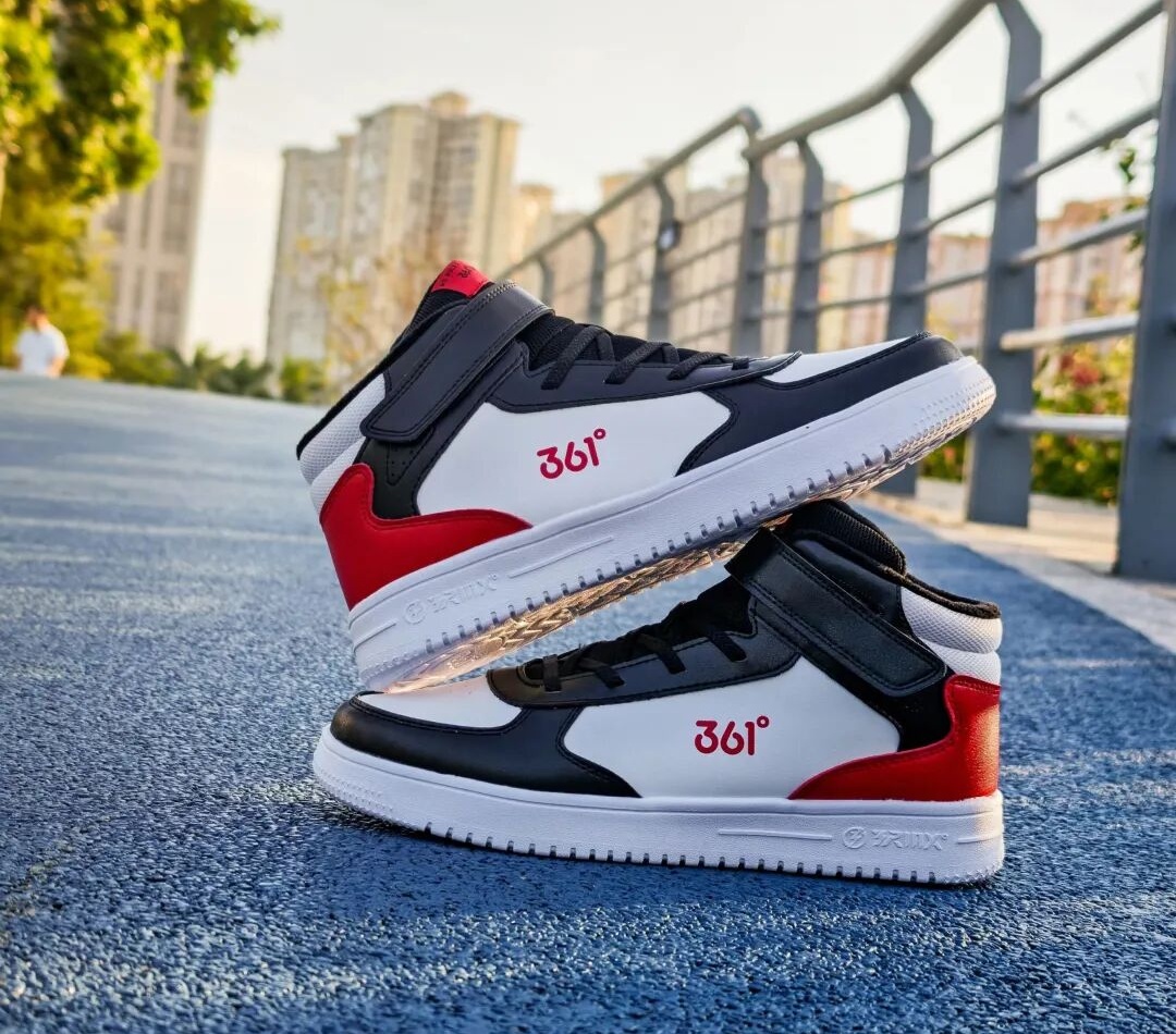 谁说高帮板鞋是娘炮穿的？这双361°Kids狠打脸！缩略图