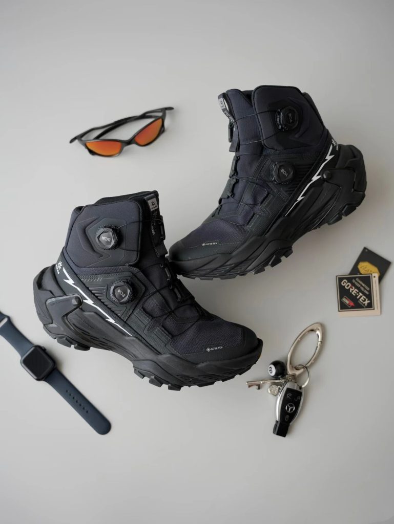 凯乐石未来之YAN有多帅？看到上海街拍，才知道未来感徒步鞋已席卷街头插图