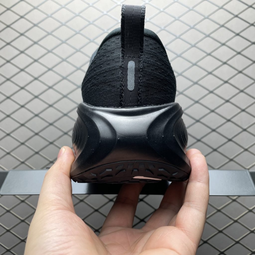 纯原版 NK Vomero Plus 网面透气跑步鞋 HV8150-003插图