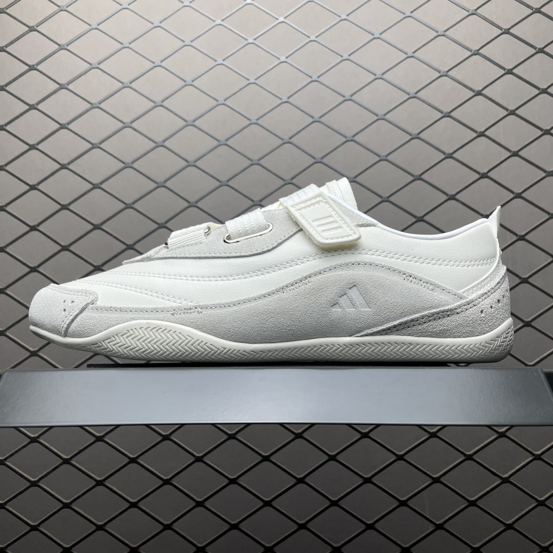 AD 阿迪 Urban Reverie 绑带 复古休闲鞋缩略图