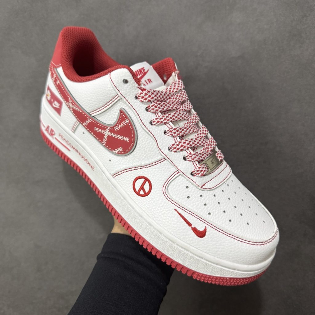 NIke Air Force 1 ’07 Low “权志龙联名白玫红”空军一号 低帮 运动鞋插图