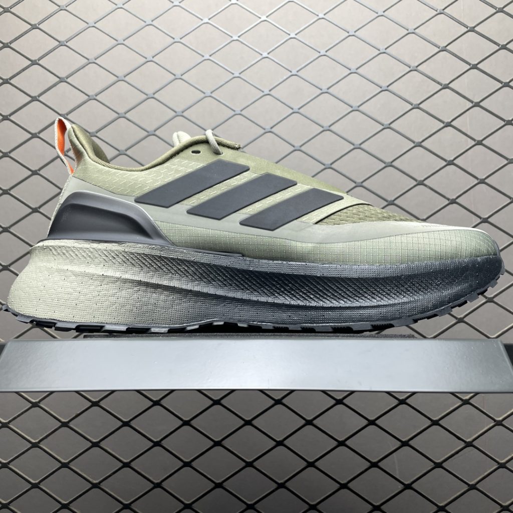 阿迪达斯UB莆田鞋代工厂有哪些？哪家的UB质量好些？插图1