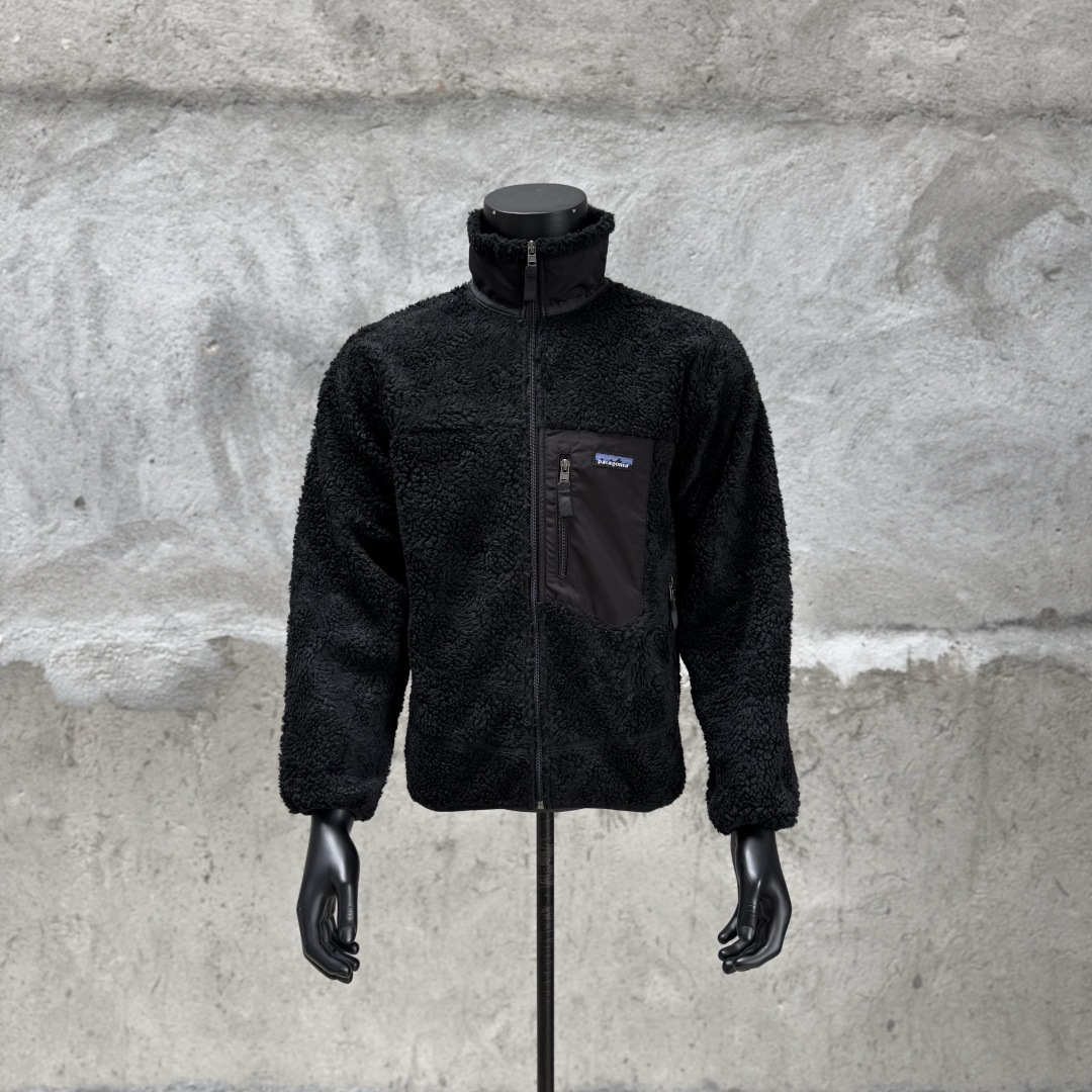 Retro-X系列羊羔绒外套的防水性能如何?适合雨天穿着吗?缩略图 Retro-X系列羊羔绒外套的防水性能如何?适合雨天穿着吗?缩略图